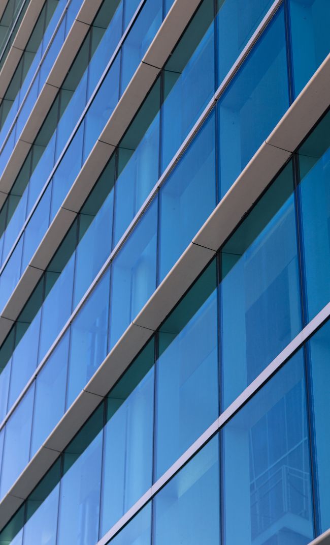 fachada de vidro em São José dos Pinhais